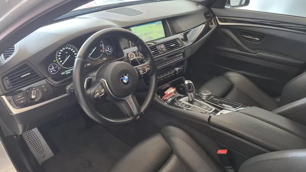 BMW 520 2017 - 20900 EUR, 173273 km - AUTO.MOTO.pt - 173273km - foto 6 de 61