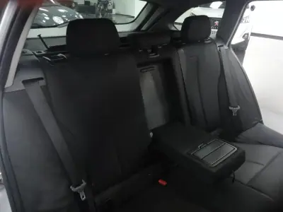 BMW 318 2013 - 13990 EUR, 157000 km - AUTO.MOTO.pt - 157000km - foto 17 de 27