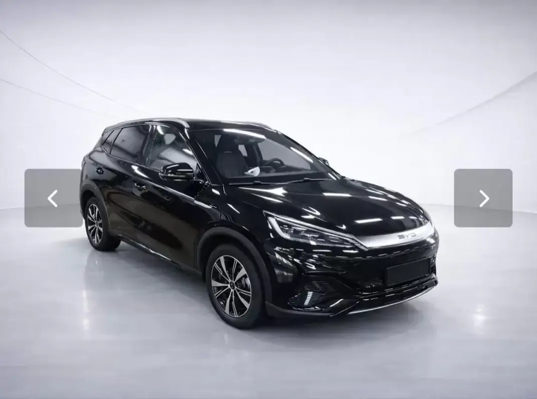 BYD Atto 3 2025 - 33900 EUR, 14570 km - AUTO.MOTO.pt - 14570km - foto 9 de 9