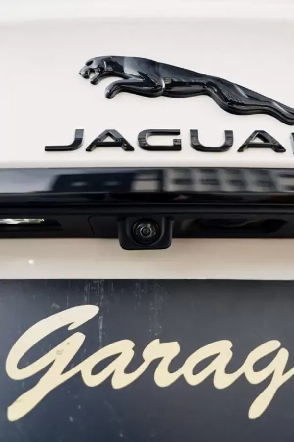 Jaguar XF 2017 - 22990 EUR, 145800 km - AUTO.MOTO.pt - 145800km - foto 55 de 55