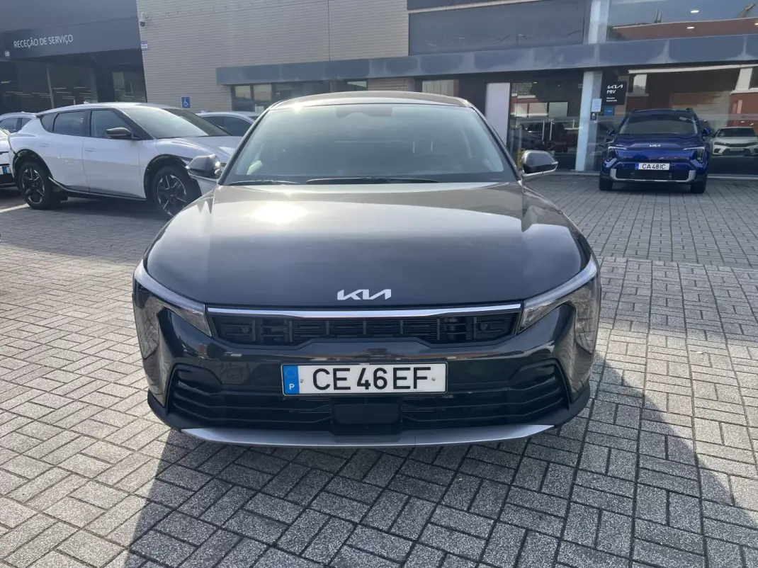 Kia Besta 2026 - 26990 EUR, 200 km - AUTO.MOTO.pt - 200km - foto 2 de 20