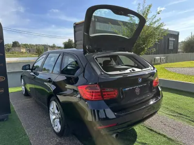 BMW 320 2013 - 12900 EUR, 228000 km - AUTO.MOTO.pt - 228000km - foto 23 de 57