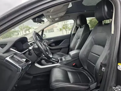 Jaguar I-Pace 2020 - 25999 EUR, 93000 km - AUTO.MOTO.pt - 93000km - foto 11 de 28