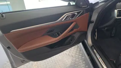 BMW i4 2022 - 55900 EUR, 33929 km - AUTO.MOTO.pt - 33929km - foto 40 de 65