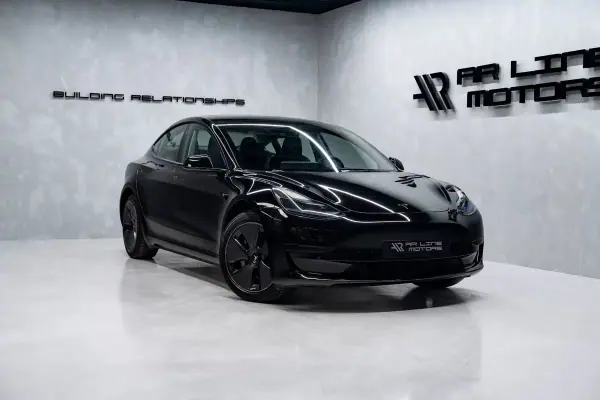Tesla Model 3 Standard Range Plus RWD 2023 Electric