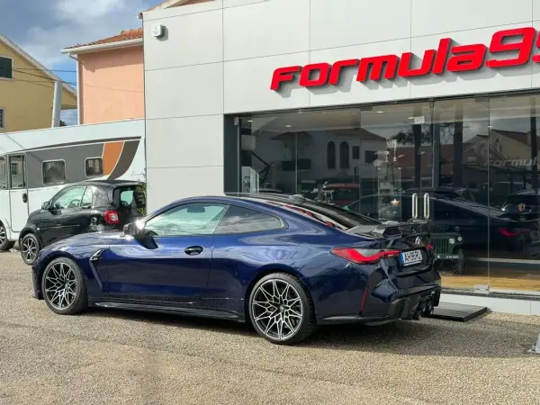 BMW M4 2021 - 98900 EUR, 42155 km - AUTO.MOTO.pt - 42155km - foto 3 de 10