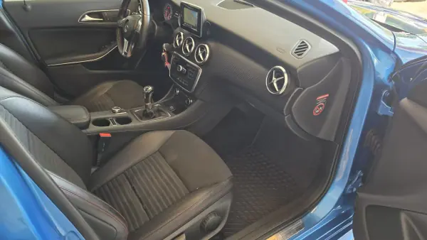 Mercedes-Benz A 180 2013 - 14900 EUR, 188648 km - AUTO.MOTO.pt - 188648km - foto 50 de 57