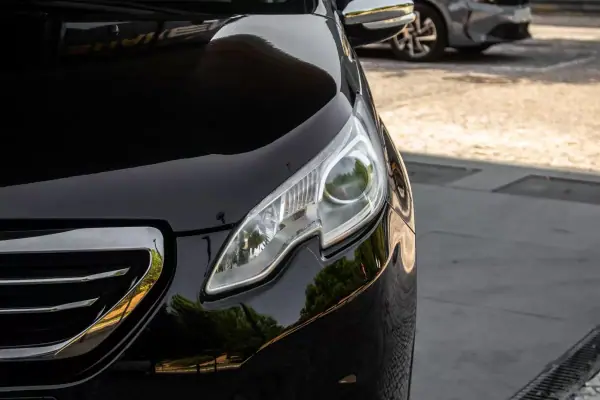 Peugeot 2008 2016 - 9890 EUR, 92329 km - 92329km - foto 8 de 31