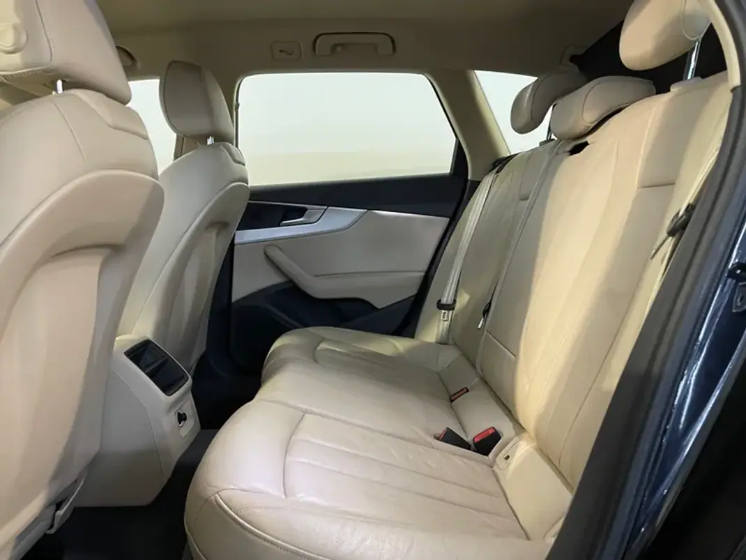 Audi A4 Avant 2017 - 19500 EUR, 148000 km - AUTO.MOTO.pt - 148000km - foto 13 de 35