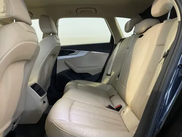 Audi A4 Avant 2017 - 19500 EUR, 148000 km - AUTO.MOTO.pt - 148000km - foto 13 de 35