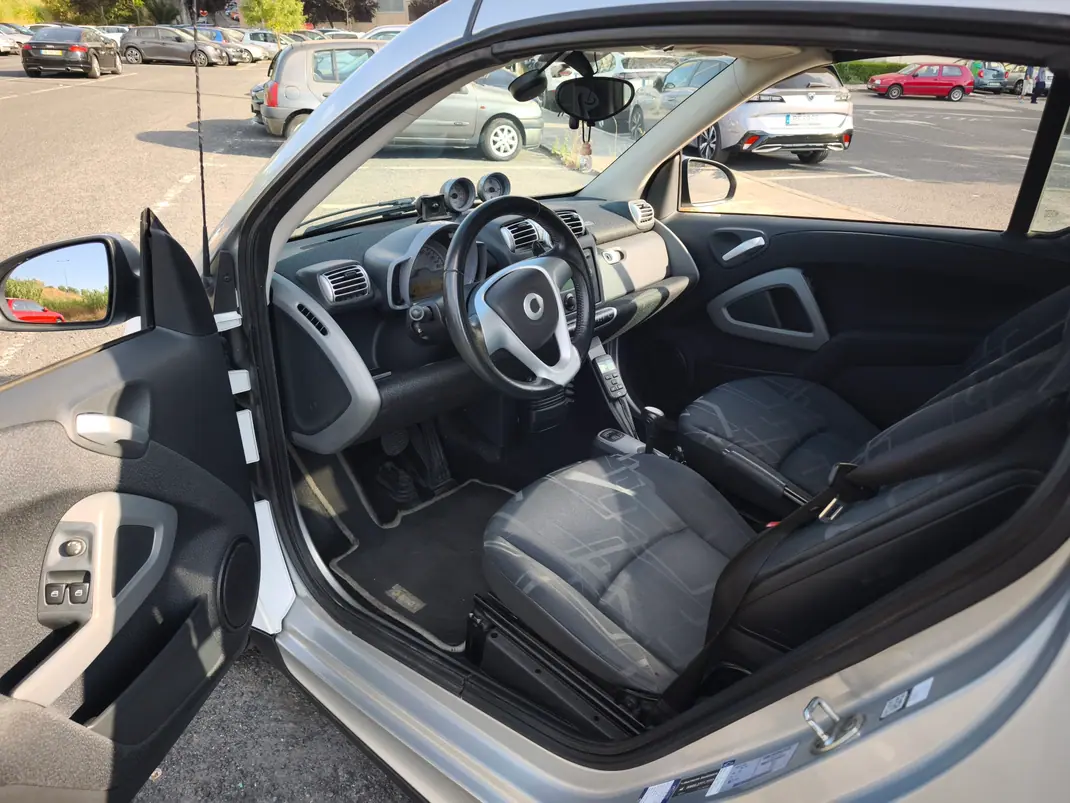 Smart Fortwo Cabrio 2007 - 5750 EUR, 106500 km - 106500km - foto 7 de 10