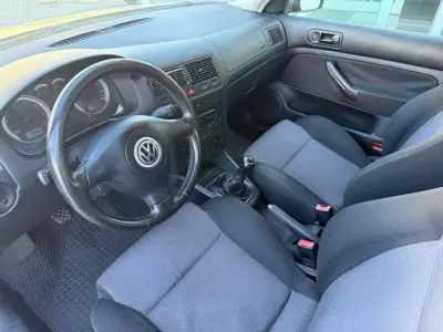 Volkswagen Golf 2003 - 2999 EUR, 191121 km - AUTO.MOTO.pt - 191121km - foto 13 de 25