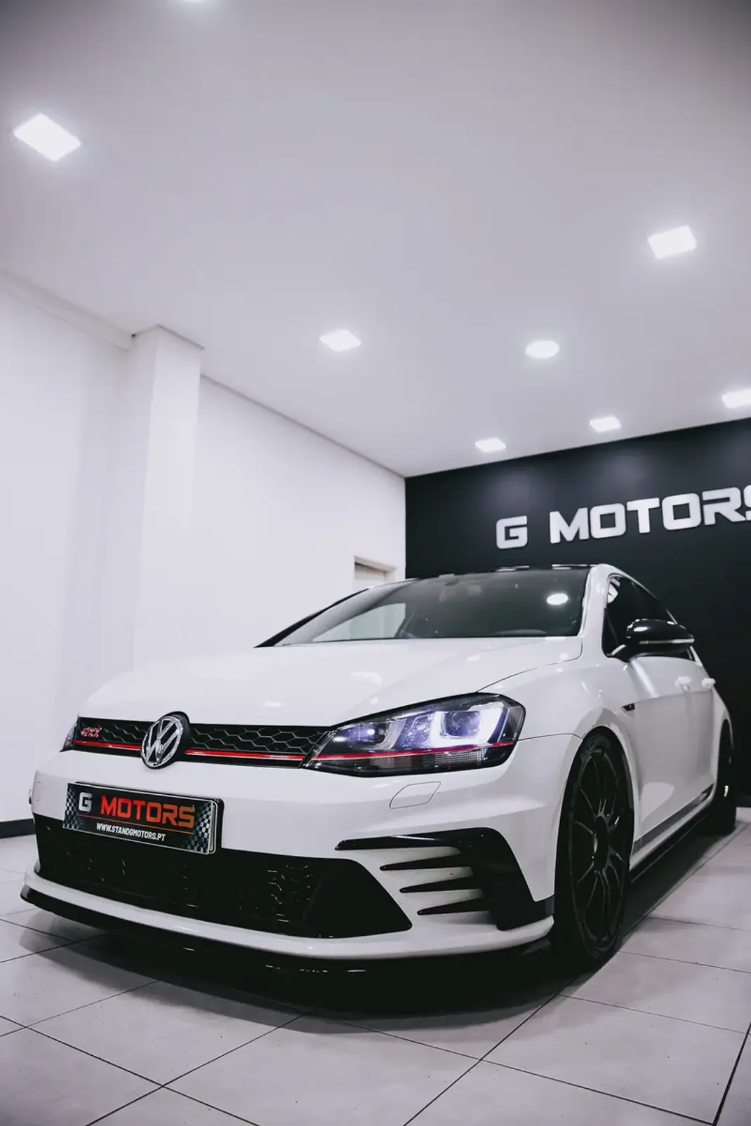 Volkswagen Golf 2016 - 29900 EUR, 137000 km - AUTO.MOTO.pt - 137000km - foto 5 de 19