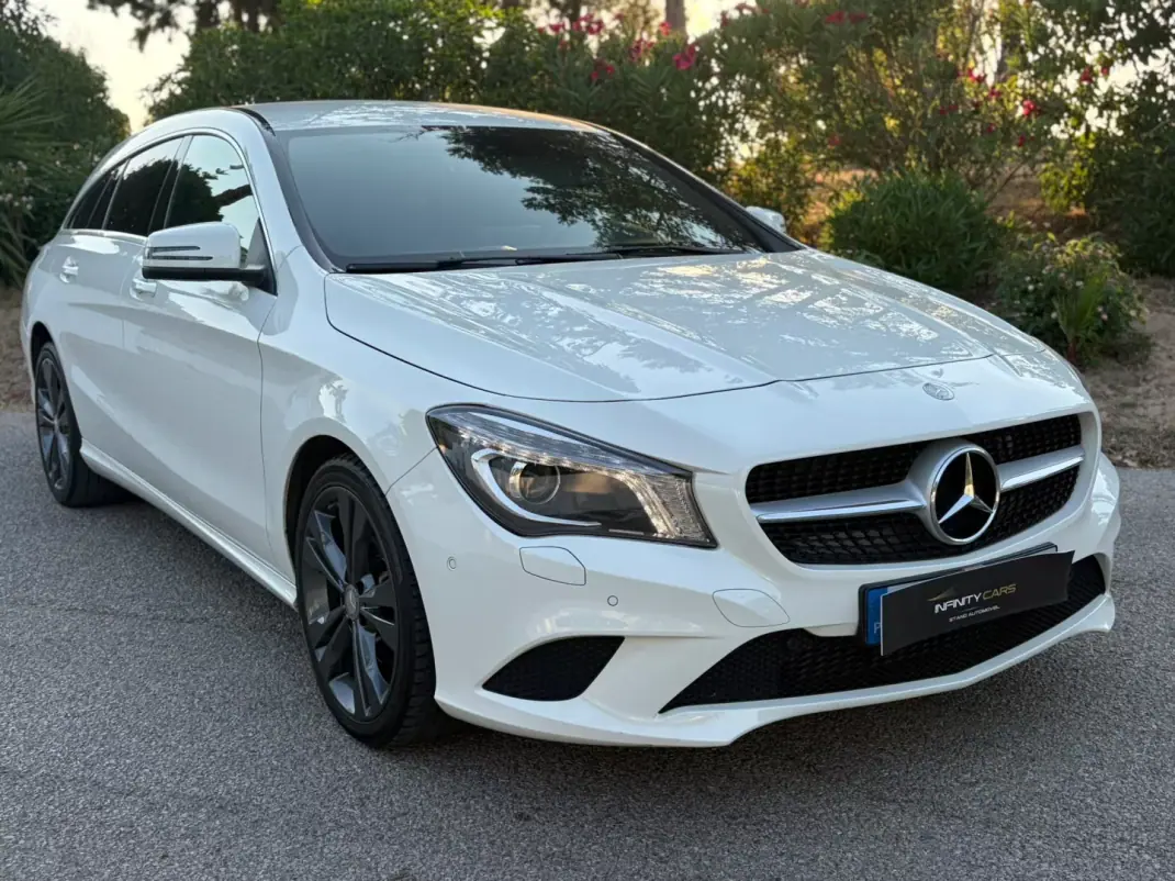 Mercedes-Benz CLA 180 2015 - 16699 EUR, 160000 km - 160000km - foto 3 de 16
