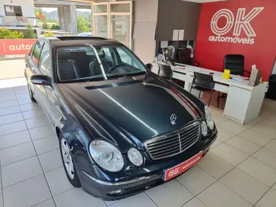Mercedes-Benz E 220 2003 - 6950 EUR, 378000 km - AUTO.MOTO.pt - 378000km - foto 2 de 38