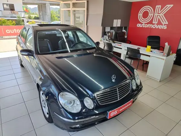 Mercedes-Benz E 220 2003 - 6950 EUR, 378000 km - AUTO.MOTO.pt - 378000km - foto 2 de 38