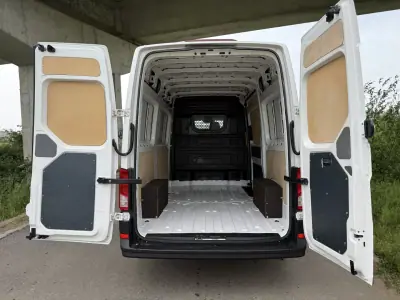 VW 2022 - 21949 EUR, 150000 km - AUTO.MOTO.pt - 150000km - foto 12 de 33