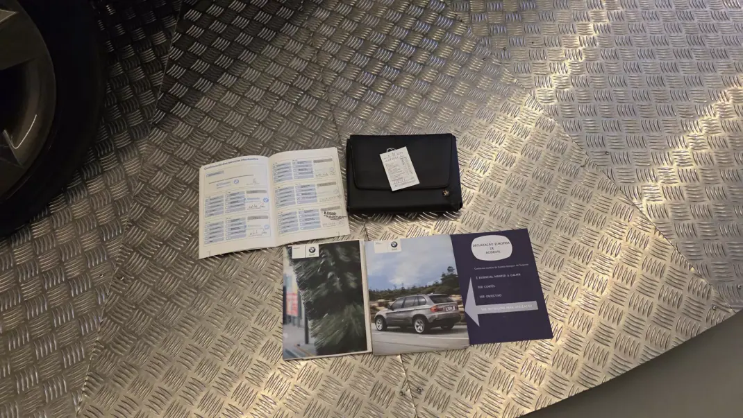 BMW X5 2008 - 14900 EUR, 273516 km - AUTO.MOTO.pt - 273516km - foto 46 de 51