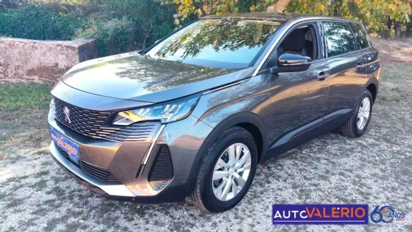 Peugeot 5008 2021