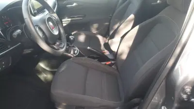 Fiat Tipo Station Wagon 2020 - 14350 EUR, 60939 km - AUTO.MOTO.pt - 60939km - foto 11 de 34