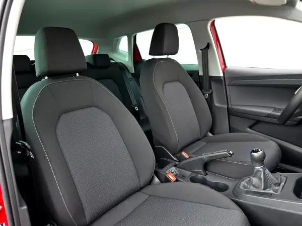 SEAT Ibiza 2021 - 13990 EUR, 42700 km - AUTO.MOTO.pt - 42700km - foto 26 de 34