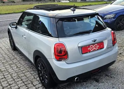 MINI Cooper 2015 - 16500 EUR, 150000 km - AUTO.MOTO.pt - 150000km - foto 24 de 25