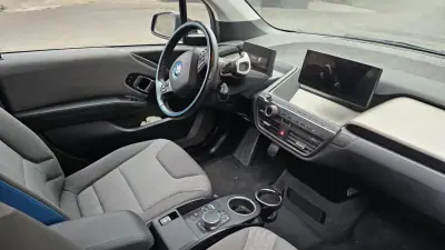 BMW i3 2021 - 25950 EUR, 60279 km - AUTO.MOTO.pt - 60279km - foto 4 de 6
