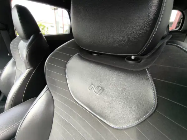 Hyundai i30 N 2020 - 31900 EUR, 48000 km - AUTO.MOTO.pt - 48000km - foto 7 de 22