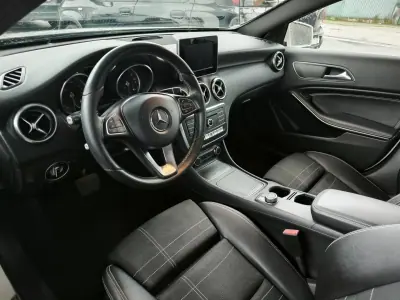 Mercedes-Benz A 160 2016 - 18950 EUR, 66530 km - AUTO.MOTO.pt - 66530km - foto 8 de 31