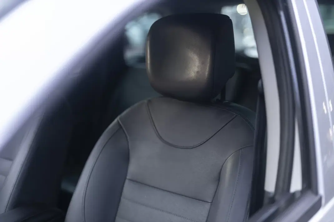 Dacia Duster 2015 - 10900 EUR, 150410 km - AUTO.MOTO.pt - 150410km - foto 23 de 33