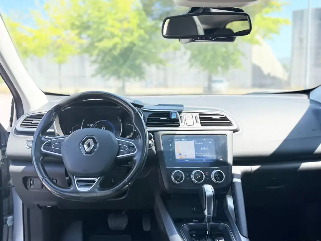 Renault Kadjar 2019 - 17500 EUR, 120000 km - 120000km - foto 9 de 16