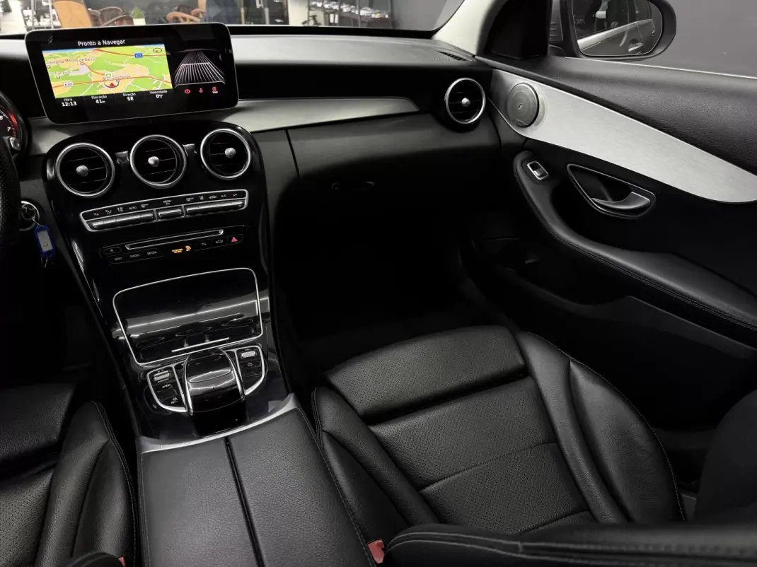 Mercedes-Benz C 350 2016 - 18450 EUR, 253361 km - 253361km - foto 31 de 42