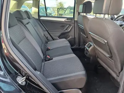 Volkswagen Tiguan 2019 - 24500 EUR, 49800 km - AUTO.MOTO.pt - 49800km - foto 15 de 17