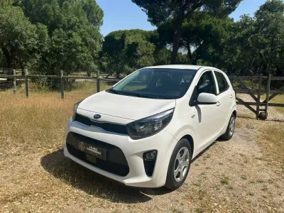 Kia Picanto 2021 - 10500 EUR, 86000 km - AUTO.MOTO.pt - 86000km - foto 2 de 11