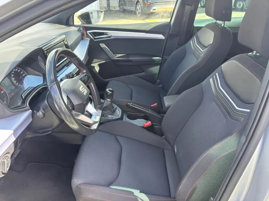 SEAT Ibiza 2021 - 18990 EUR, 52452 km - AUTO.MOTO.pt - 52452km - foto 8 de 14