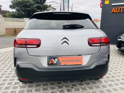 Citroën C4 Cactus 2020 - 12950 EUR, 83540 km - AUTO.MOTO.pt - 83540km - foto 6 de 12