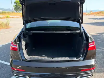 Audi A6 2019 - 36950 EUR, 179000 km - AUTO.MOTO.pt - 179000km - foto 11 de 19