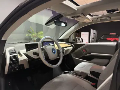 BMW i3 2020 - 23500 EUR, 104874 km - AUTO.MOTO.pt - 104874km - foto 7 de 20