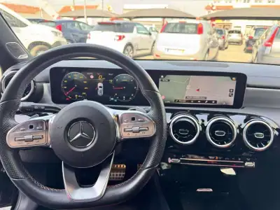 Mercedes-Benz A 180 2018 - 26500 EUR, 93000 km - AUTO.MOTO.pt - 93000km - foto 20 de 23