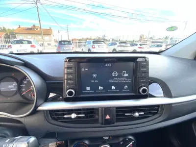 Kia Picanto 2020 - 10800 EUR, 71398 km - AUTO.MOTO.pt - 71398km - foto 11 de 16