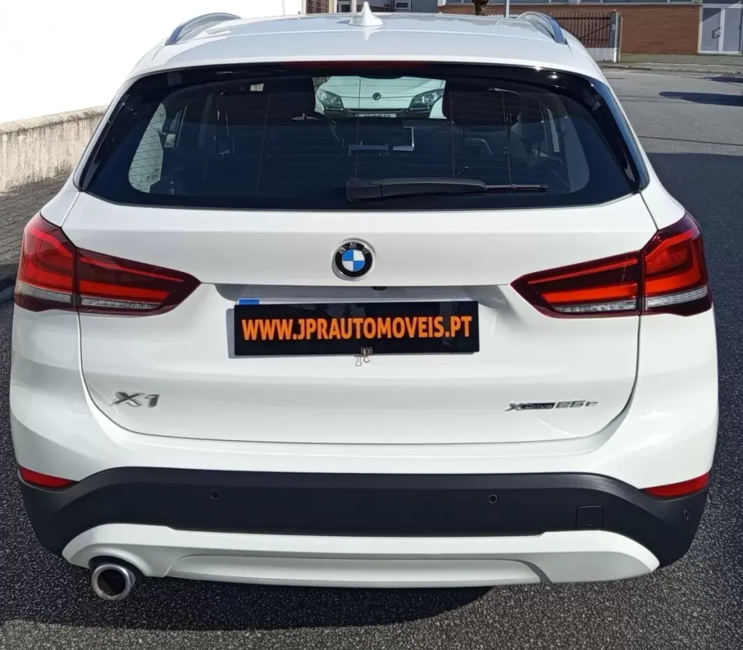 BMW X1 2021 - 23490 EUR, 73500 km - AUTO.MOTO.pt - 73500km - foto 7 de 16