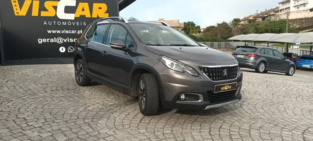 Peugeot 2008 2018 - 13250 EUR, 26000 km - AUTO.MOTO.pt - 26000km - foto 4 de 7