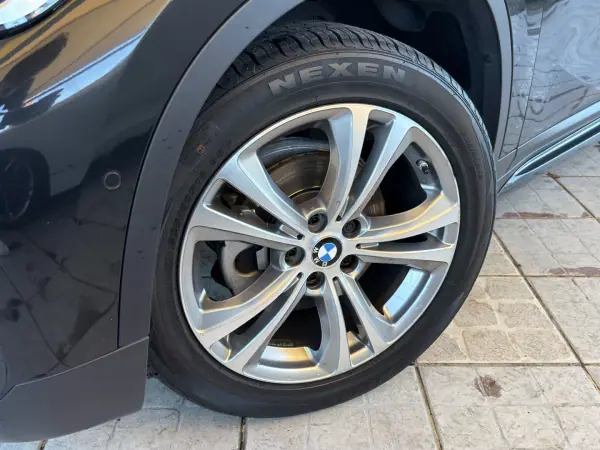 BMW X1 2017 — foto 3 de 37