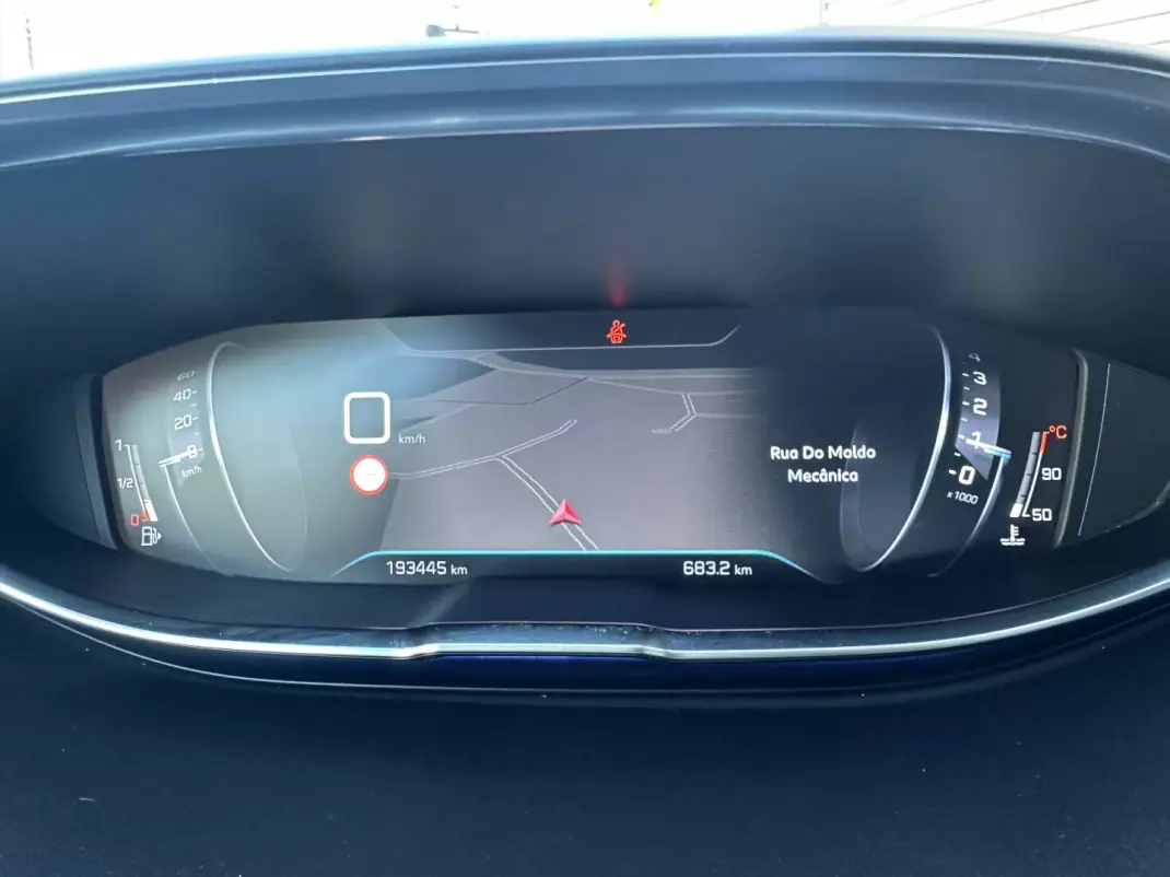 Peugeot 3008 2019 - 14900 EUR, 190000 km - 190000km - foto 29 de 64