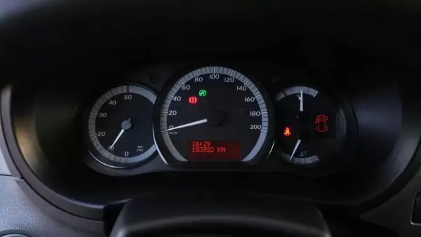 Mercedes-Benz Citan 2019 - 16500 EUR, 160000 km - 160000km - foto 10 de 28
