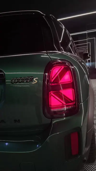 MINI Countryman 2021 - 24750 EUR, 130000 km - AUTO.MOTO.pt - 130000km - foto 11 de 26