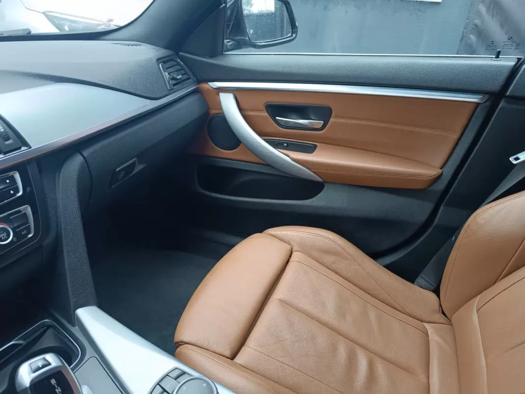 BMW 418 Gran Coupé 2017 - 19899 EUR, 172577 km - AUTO.MOTO.pt - 172577km - foto 27 de 32