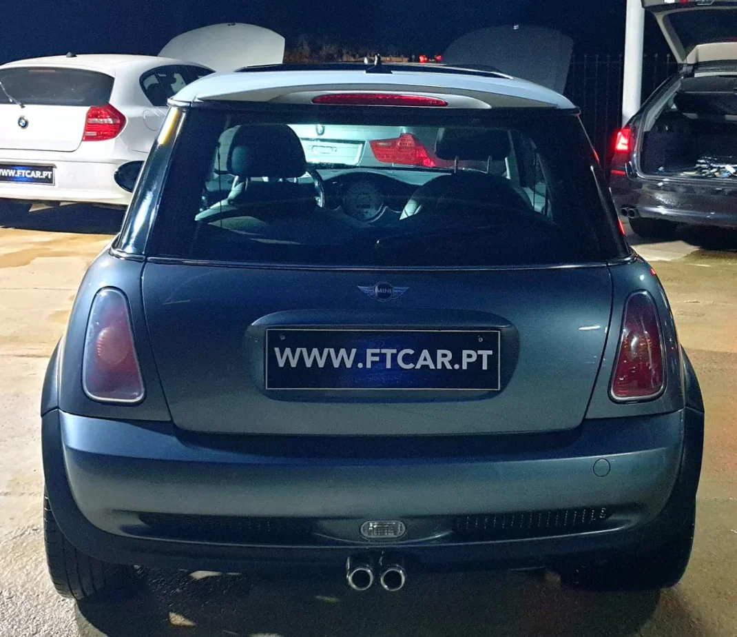 MINI Cooper S 2004 - 9990 EUR, 191662 km - AUTO.MOTO.pt - 191662km - foto 6 de 18