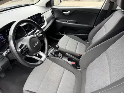Kia Stonic 2021 - 11900 EUR, 126100 km - AUTO.MOTO.pt - 126100km - foto 21 de 28