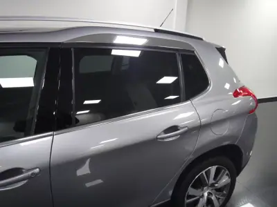 Peugeot 2008 2015 - 8990 EUR, 88000 km - AUTO.MOTO.pt - 88000km - foto 8 de 25
